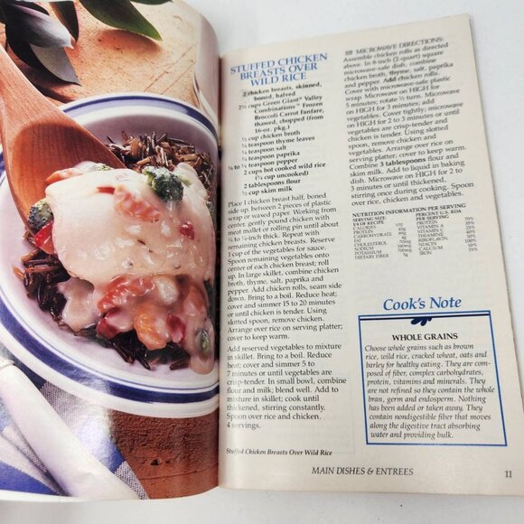 Pillsbury Classic Cookbooks Cook Light Eat Right Recipes - Picture 6 of 11